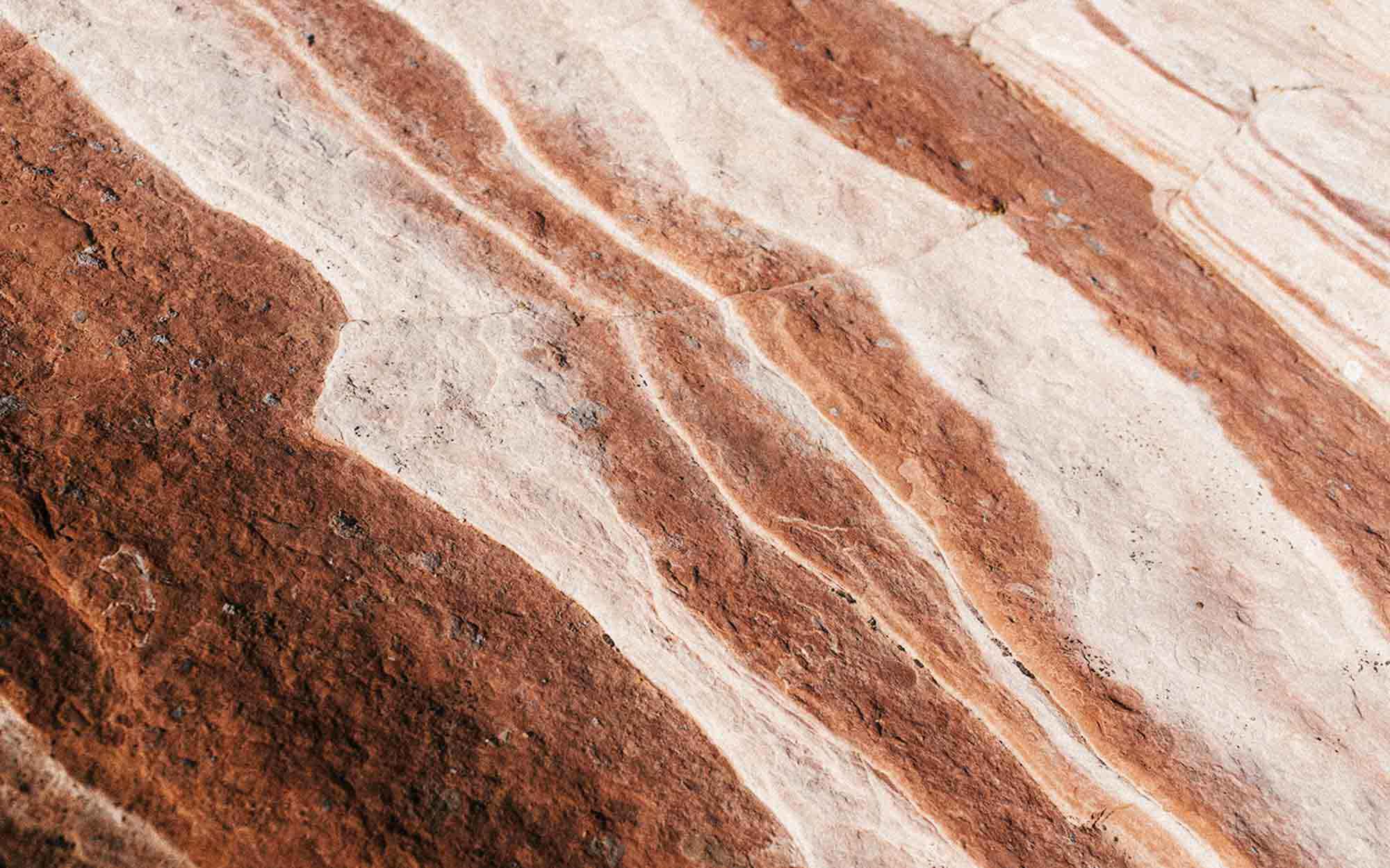 CARA MIA: Stone texture close-up